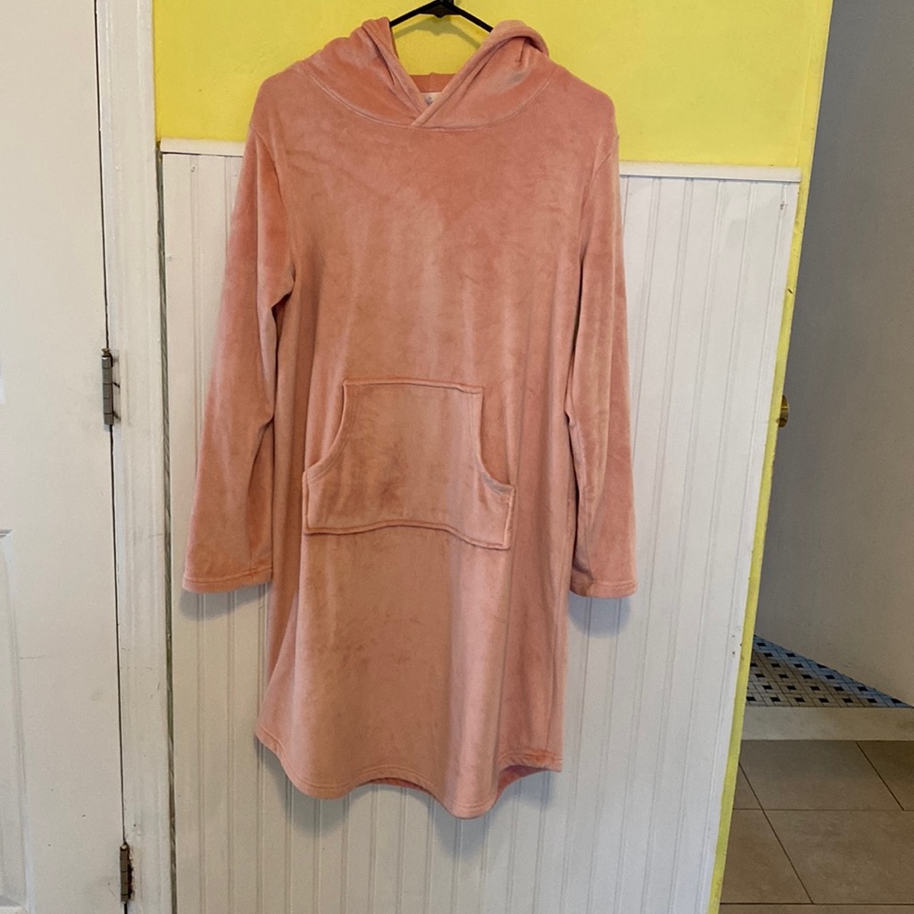 Women’s Robe or Cozy
